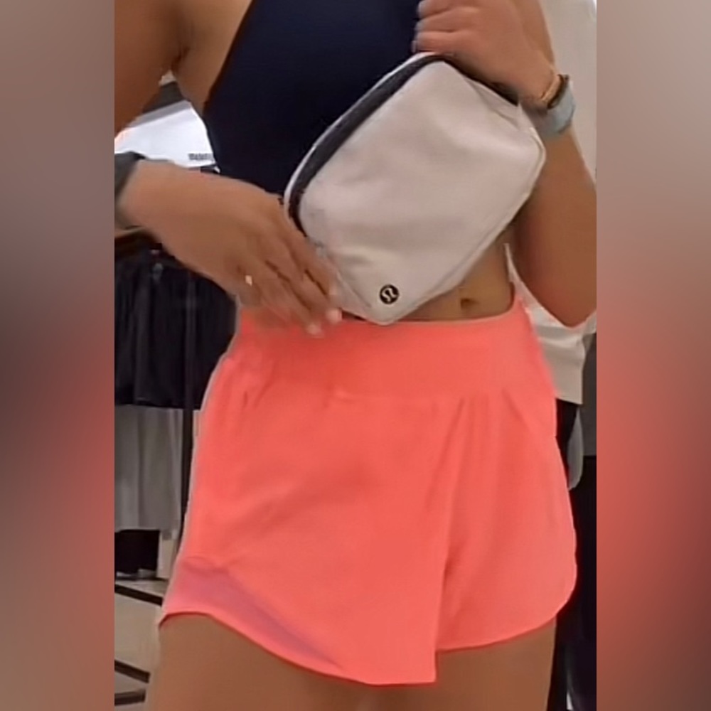 🔥LULULEMON HIGH RISE HOTTY HOT SHORT 4”-SUNSET-6,8, 10🔥 - Picture 7 of 16